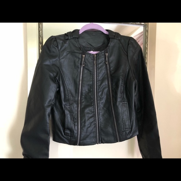 Faux Leather jacket - Picture 3 of 7